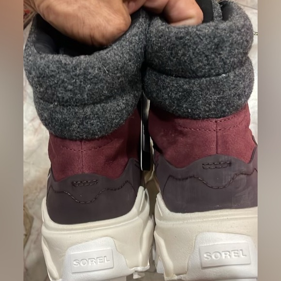 WOMEN'S KINETIC™ BREAKTHRU CONQUEST SNEAKER BOOT - Picture 3 of 7